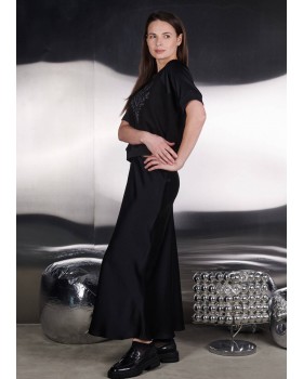 BASE SKIRT GLOSS BLACK BASE SKIRT GLOSS BLACK